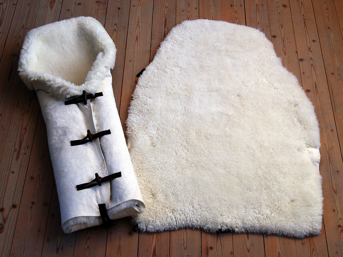 Vaggaro Large Sheepskin with Connectors